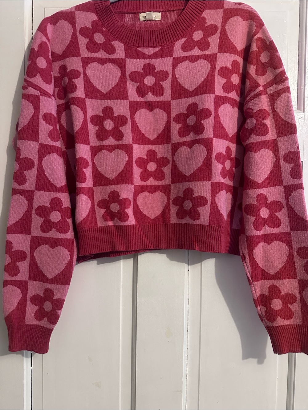 debut Pink Checker Heart & Flower Crop Sweater